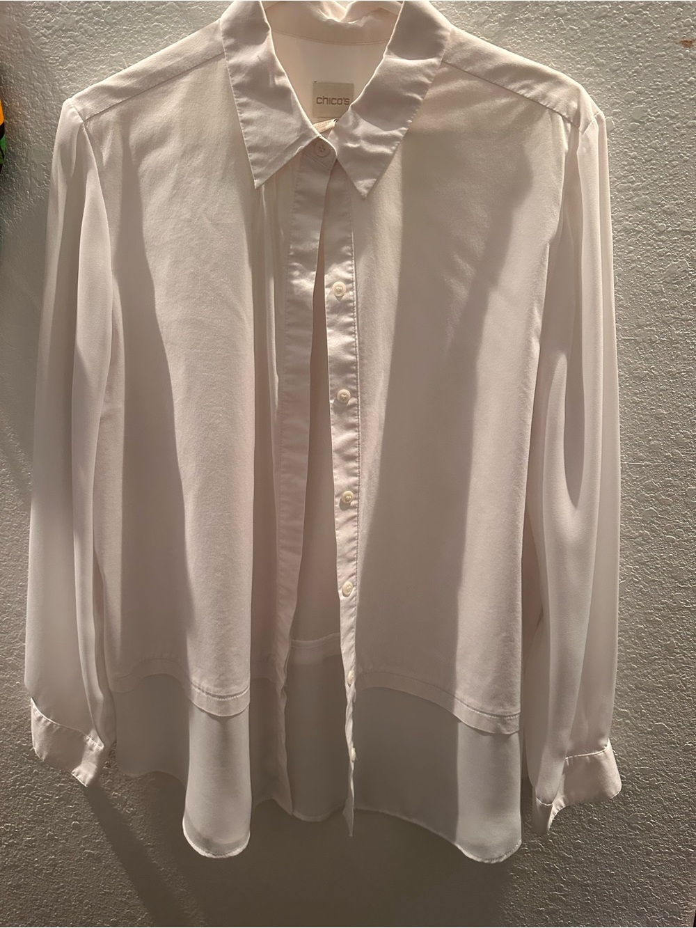 Chico's Ivory Button-Down Long Sleeve Blouse